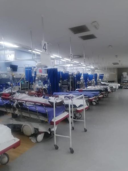 UK reactivates emergency COVID-19 hospitals, closes London primary schools 