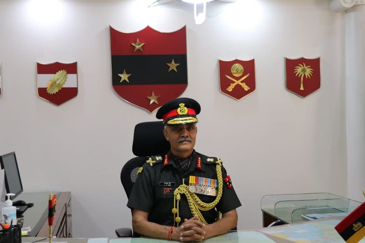 Lt Gen JS Nain assumes command of Southern Army in Pune