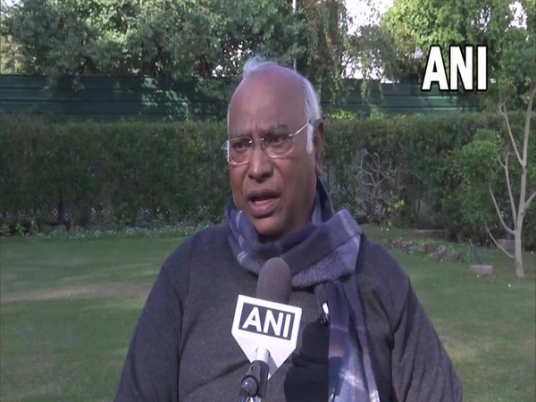Nothing for poor but "election speech": Mallikarjun Kharge on Union Budget 