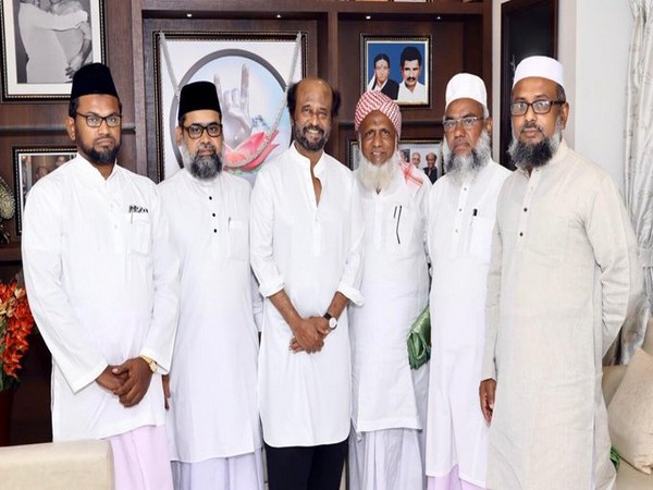 Tamil Nadu Jamathul Ulama Sabai delegation meets actor Rajinikanth