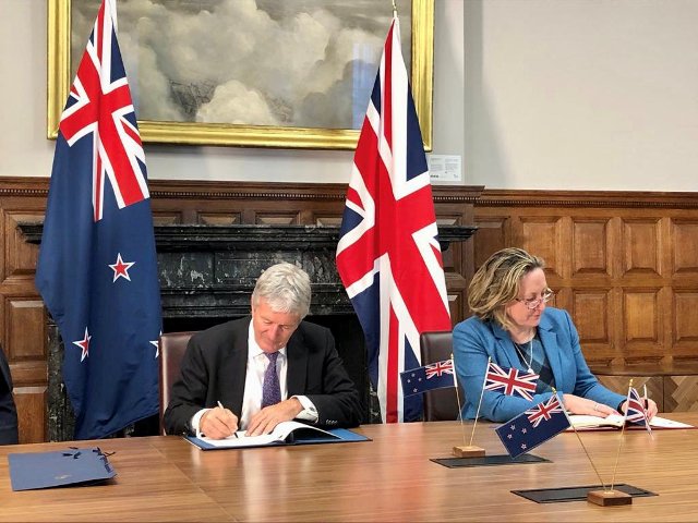 New Zealand and United Kingdom sign historic free trade agreement 