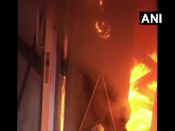 Major fire breaks out in Delhi's Pitampura vegetable market