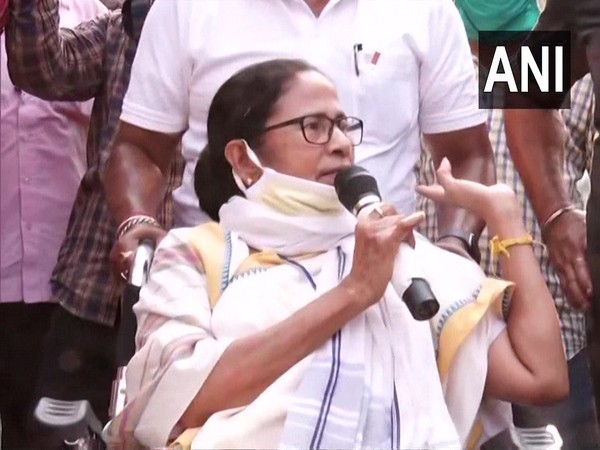 Is PM Modi's campaign in Bengal on polling day not violation of model code of conduct? asks Mamata