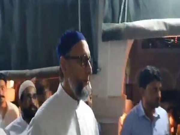 "We stand with Mukhtar Ansari's family in this difficult time," says Asaduddin Owaisi