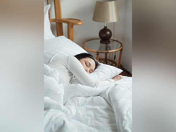 During middle, old age seven hours of sleep is optimal: Research