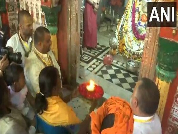President Droupadi Murmu offers prayers at Hanuman Garhi temple in Ayodhya