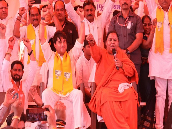 Madhya Pradesh: Former CM Uma Bharti campaigns for Jyotiraditya Scindia in Shivpuri