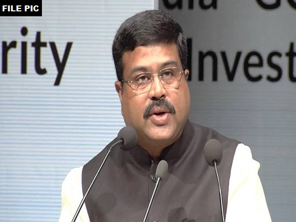 Dharmendra Pradhan and OPEC chief discuss developments in energy markets 
