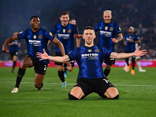 PSV Eindhoven Signs Ivan Perisic Until Season's End