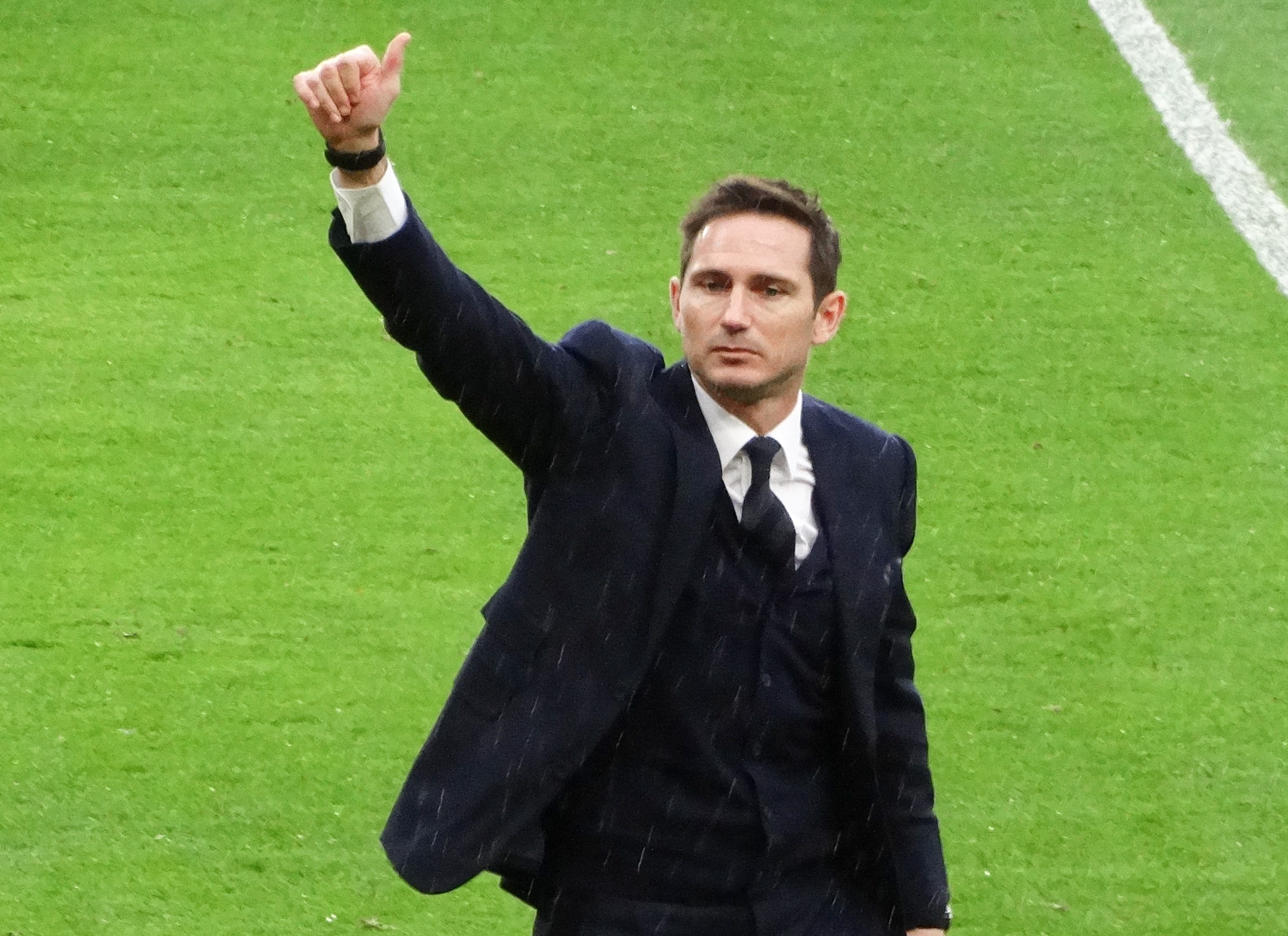 UPDATE 1-Lampard returns to Chelsea as manager after impressive Derby audition