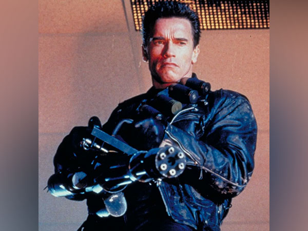 Arnold Schwarzenegger says 'Terminator' predicted the rise of AI