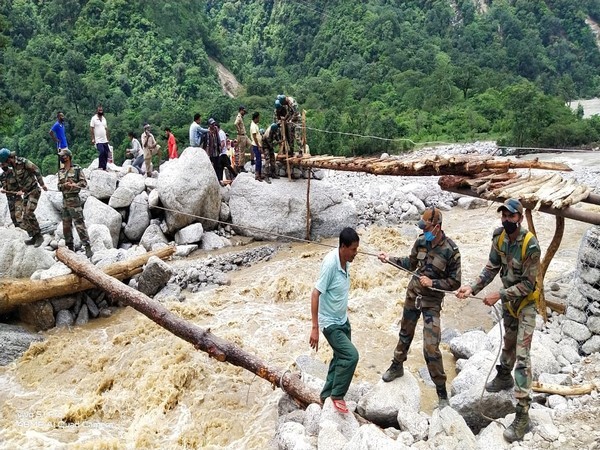 Indian Army conducts rescue ops in Uttarakhand's Dharchula, provides medical aid to locals