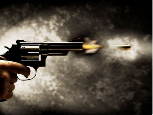 Cop shot at in Jharkhand