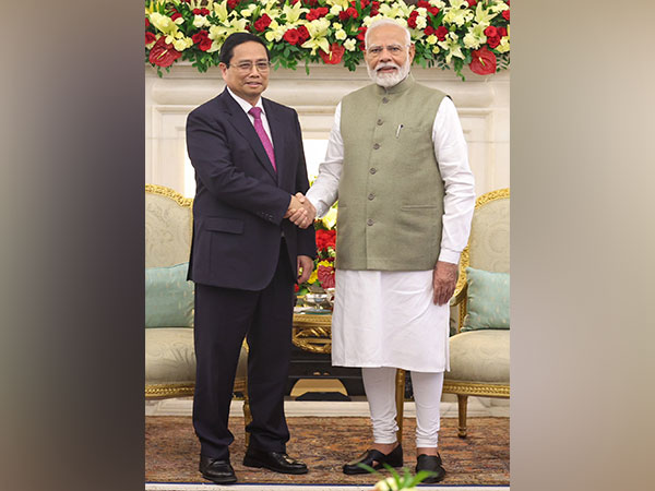 Vietnam Invites Modi Amid Strengthening India-Vietnam Ties