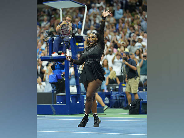Sports News Roundup: Tennis-Top-ranked Swiatek cruises past former champion Stephens in second round; Tennis-Williams sisters crash out of U.S. Open doubles but Serena not done yet and more 