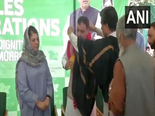 PDP Gains Momentum as Leaders Join in Presence of Mehbooba Mufti