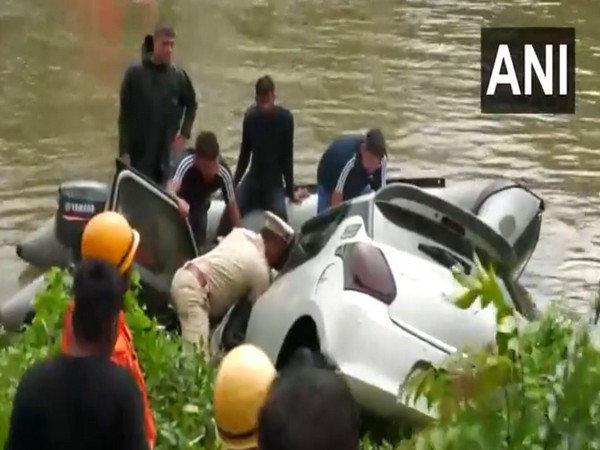 Man Feared Drowned After Car Plunges Into Goa River, Woman Survives