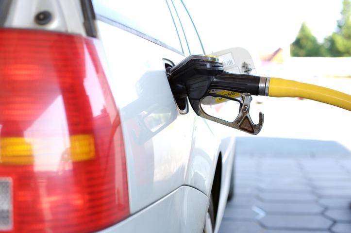 Uttar Pradesh cuts petrol, diesel prices by Rs 2.50 per litre: CM