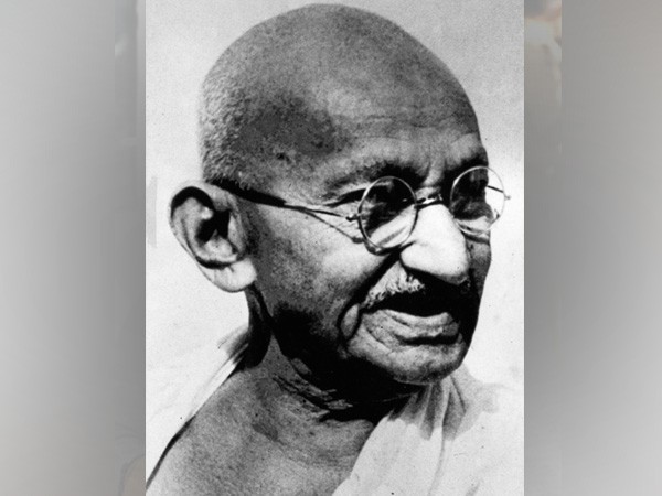 Mahatma Gandhi's statue desecrated in Jharkhand