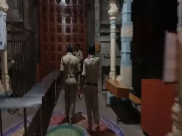 Constable's gun goes off accidentally in Srikalahasti Temple, no injuries reported