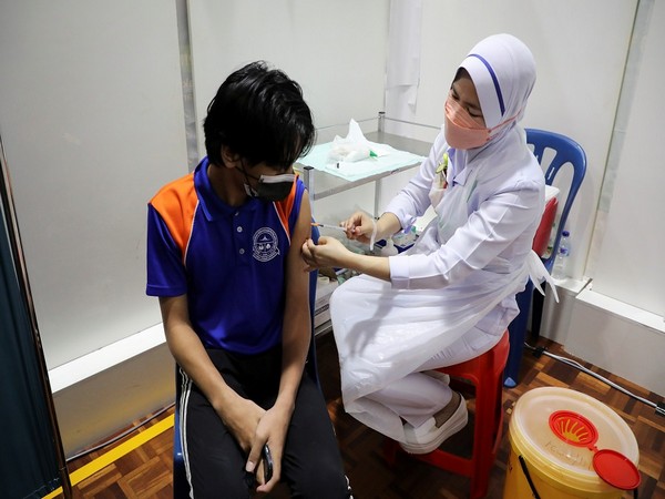 Malaysia reports 12,735 new COVID-19 cases, 192 deaths