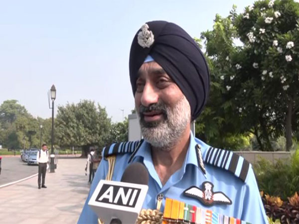 ACM AP Singh Takes Command as New Air Force Chief, Emphasizes Indigenous Aircraft