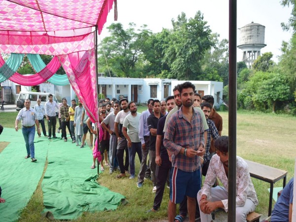 Strong Voter Turnout in Jammu and Kashmir's Final Election Phase