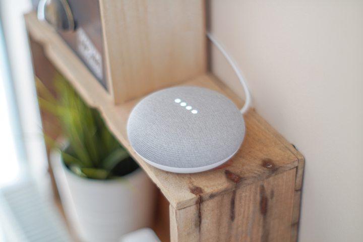 Google Home smart speaker now supports Hindi language
