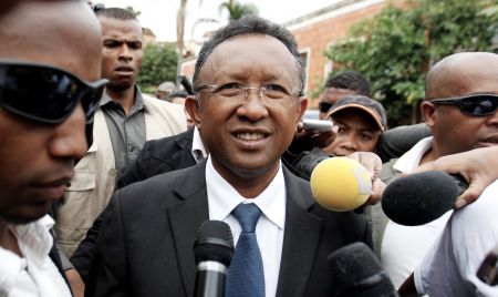 Madagascar president looses in first round of voting