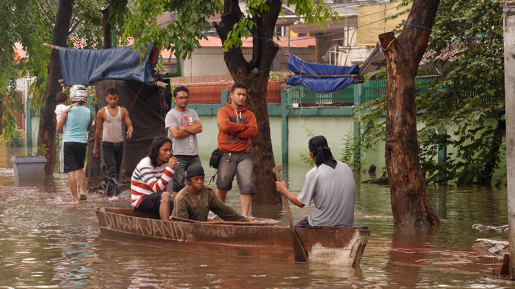 Thousands evacuated amid floods in Indonesia's West Java