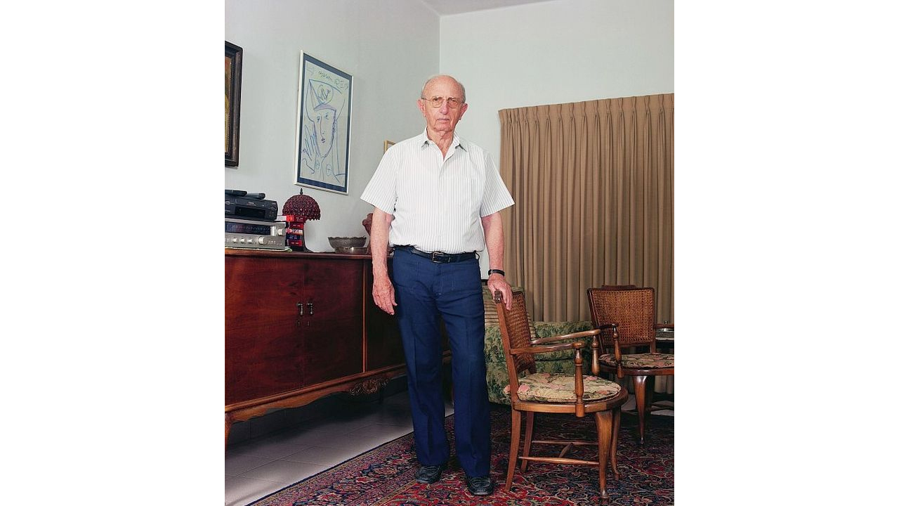 Israel ex-spymaster Zamir, whose 1973 war warning was ignored, dead at 98