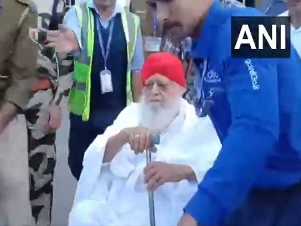 Asaram Bapu Returns to Jodhpur Jail After 17-Day Parole