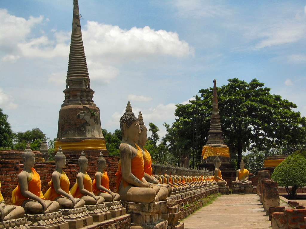 Thailand to tout "trusted" tourism in coronavirus era