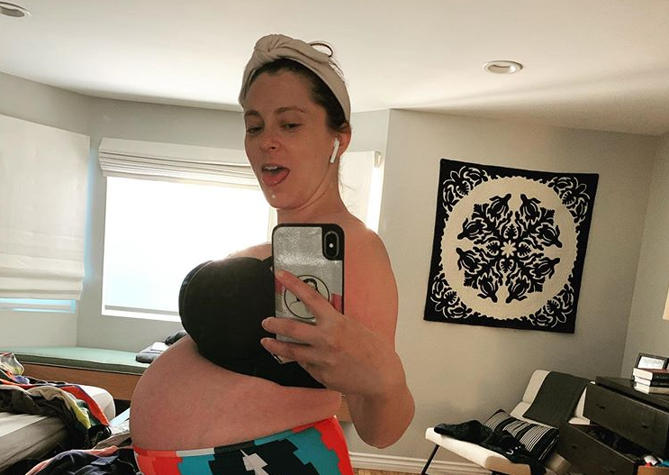 Rachel Bloom gives birth to baby girl