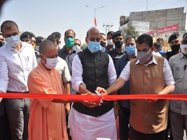 Rajnath inaugurates Lucknow's Tedhipulia flyover, says construction completed in record time
