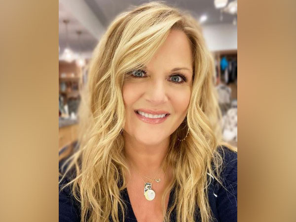 Trisha Yearwood receives first dose of COVID vaccine 2 months after testing positive