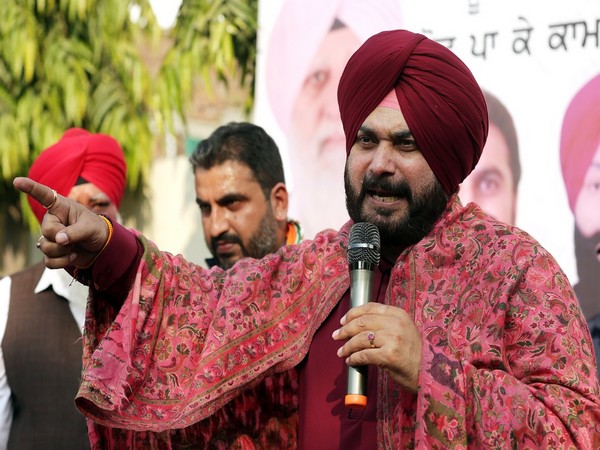 Congress' Punjab in-charge recommends disciplinary action against Navjot Sidhu