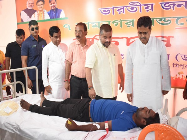 Tripura has sets example in blood donation during COVID pandemic: CM Manik Saha