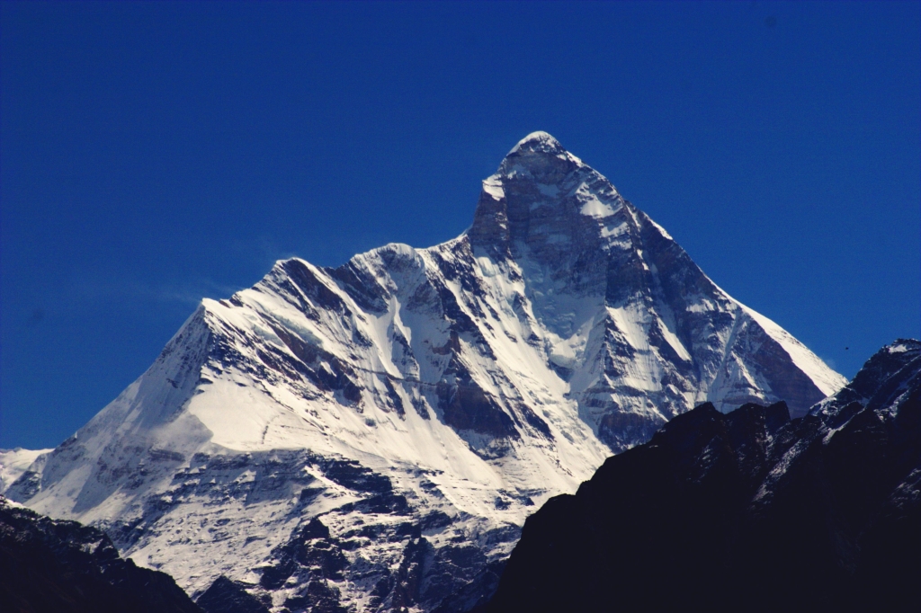 Rescue team postponed operations in search of 12 climbers on Nanda Devi