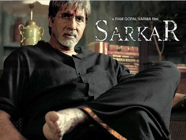 Amitabh Bachchan celebrates 15 years of 'Sarkar', calls experience 'aamaran' 