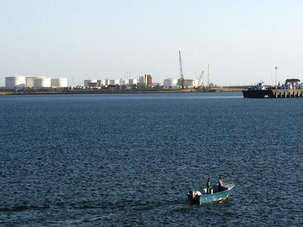 Chabahar Port sets record of loading 76 TEUs from Iran to India