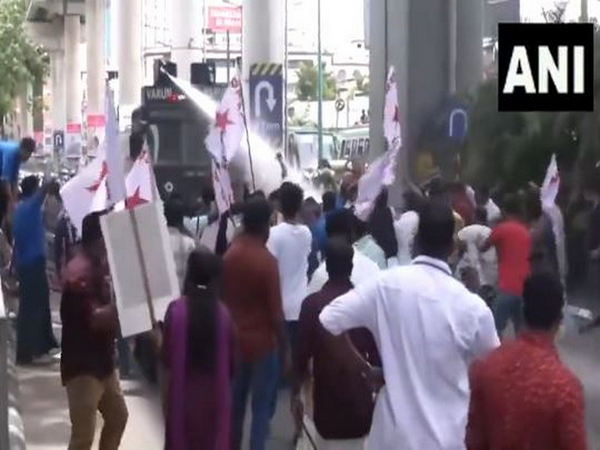 Kerala: CPI-M youth wing DYFI holds protest over NEET issue in Ernakulam