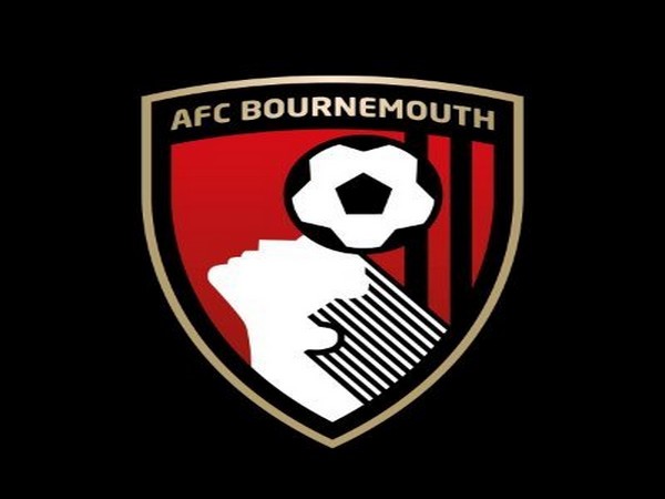 Eddie Howe steps down as Bournemouth manager