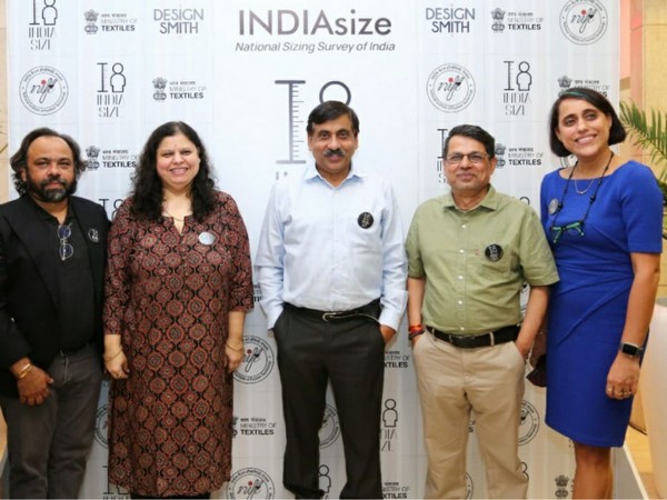 India's own Swadeshi Size chart - INDIAsize, multicity human safe 3D body scanning survey marathon enters Kolkata as part of the last phase