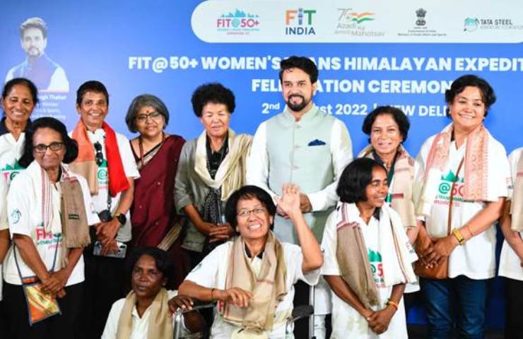 Anurag Thakur felicitates Fit @50+ Women's Trans Himalayan Expedition 2022 team