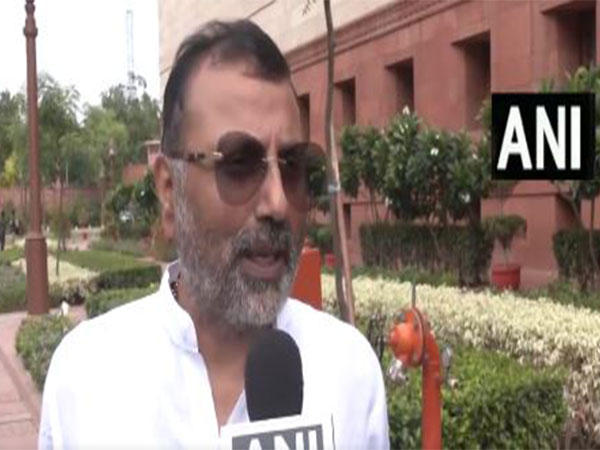 Congress Criticizes BJP MP Nishikant Dubey Over Concerns about Submissions to Waqf (Amendment) Bill