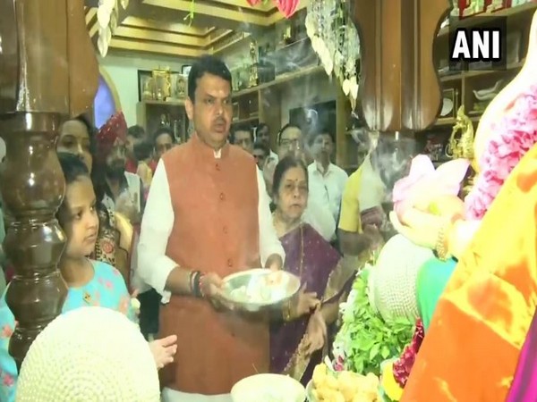 Ganesh Chaturthi: Maharashtra CM offers prayers at his residence with family