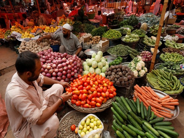 Pakistan: Consumer Price Index peaks to 49-year high in August  