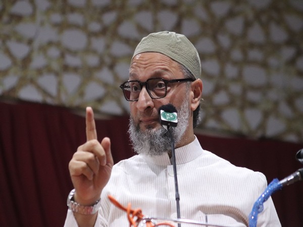 Owaisi Announces Candidates for Maharashtra Assembly Polls