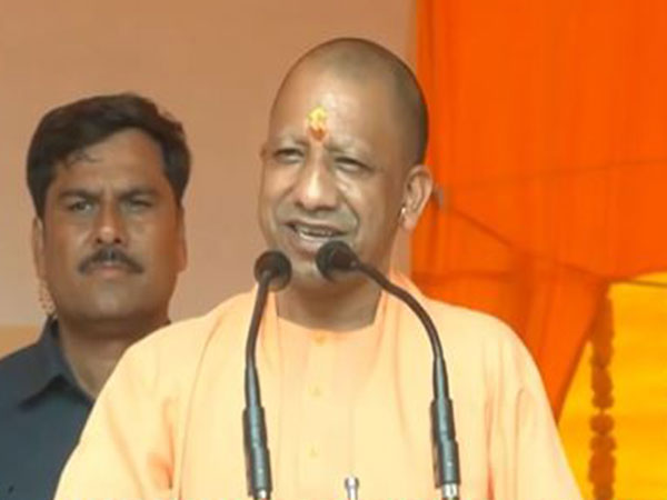 Yogi Adityanath Slams Congress and SP, Promises Development in Moradabad